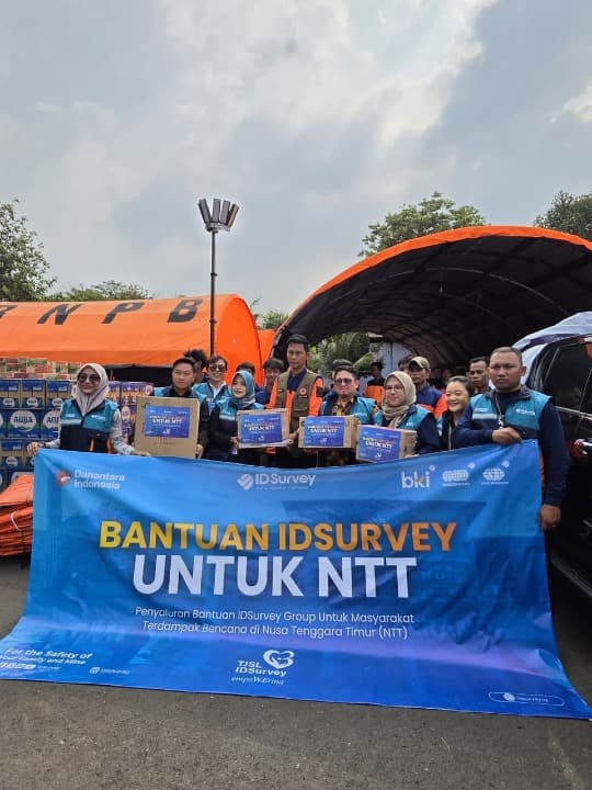 Percepat Respons Darurat Gempa NTT, IDSurvey Group Salurkan 2,4 Ton Bantuan melalui BNPB